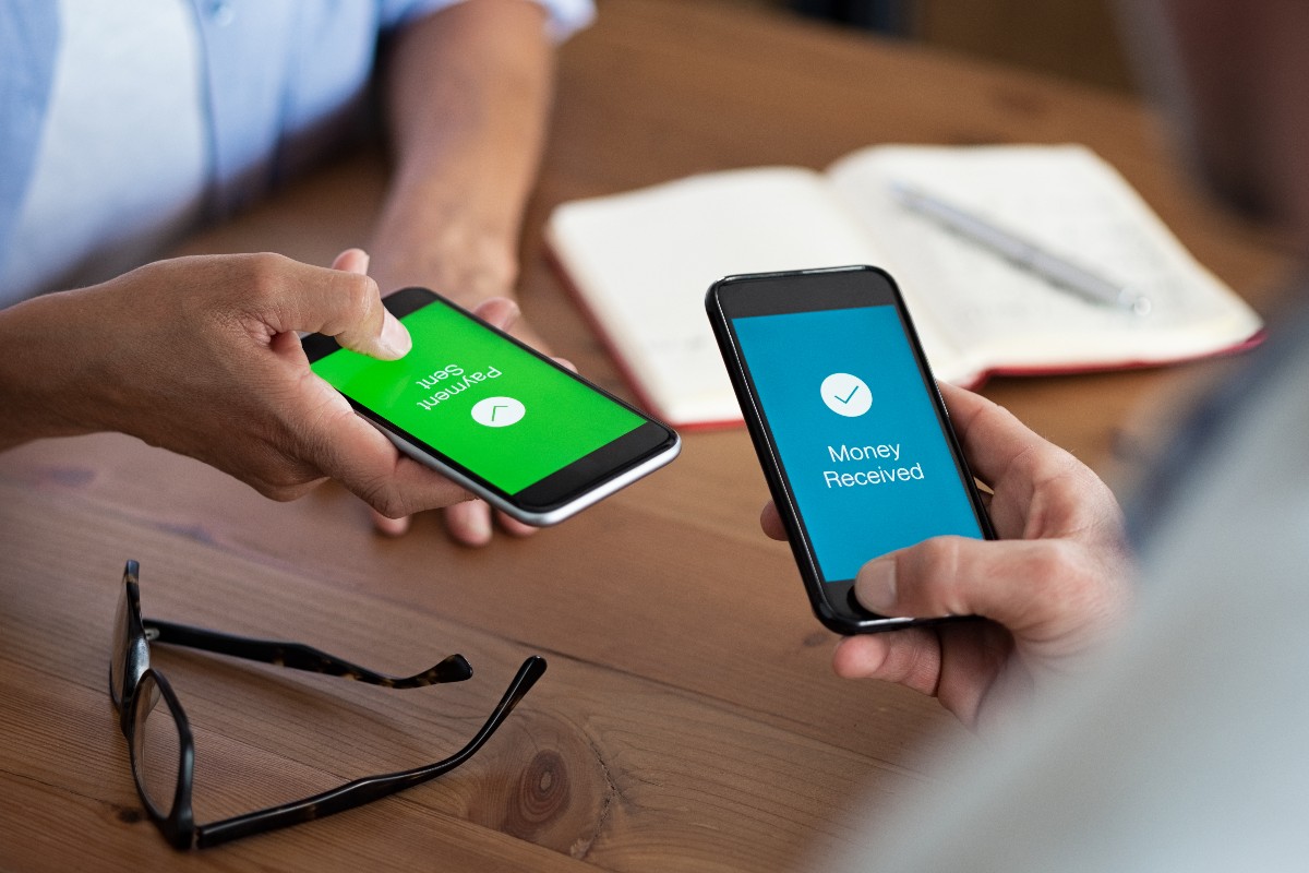 Invio di denaro tramite smartphone