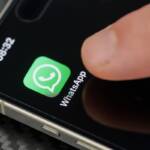 Tra queste, spicca la possibilità di rispondere ai messaggi senza risultare online