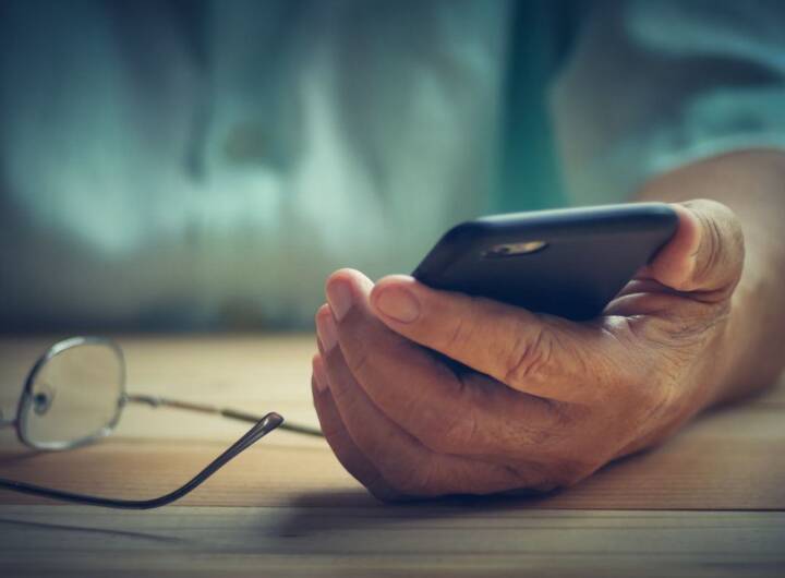 Smartphone mani